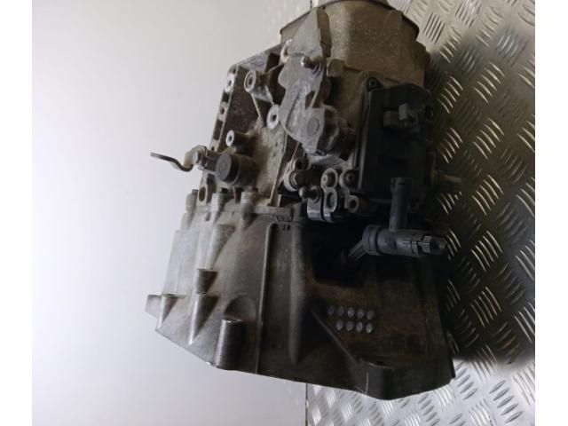 bontott CITROËN C4 Váltó (Mechanikus)