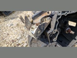 bontott CITROËN C4 Váltó (Mechanikus)