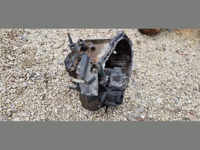 bontott CITROËN C4 Váltó (Mechanikus)