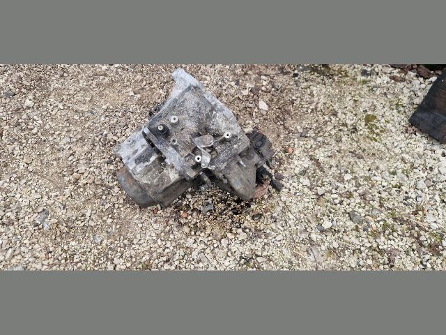 bontott CITROËN C4 Váltó (Mechanikus)