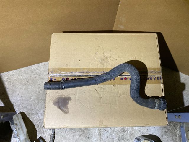 bontott CITROËN C4 Vízcső