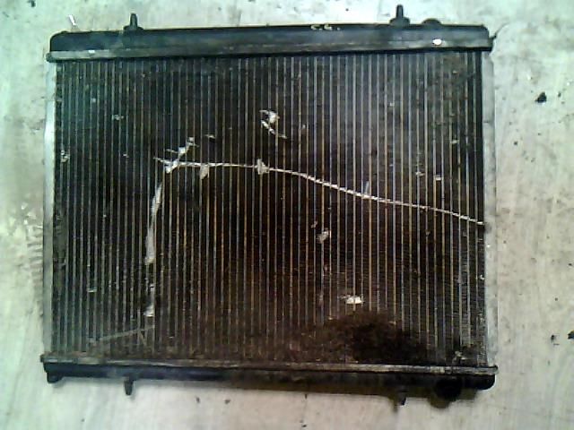 bontott CITROËN C4 Vízhűtő Radiátor (Nem klímás)