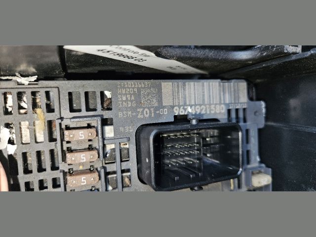 bontott CITROËN C4 Biztosítéktábla Motortér