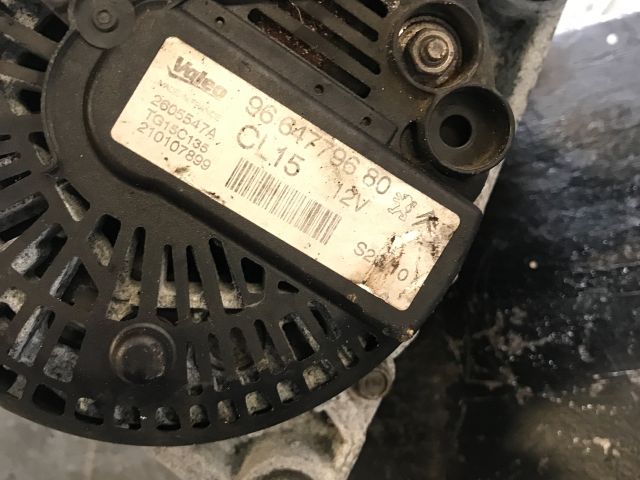 bontott CITROËN C4 Generátor