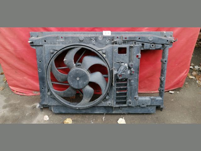 bontott CITROËN C4 Homlokfal (Üres lemez)