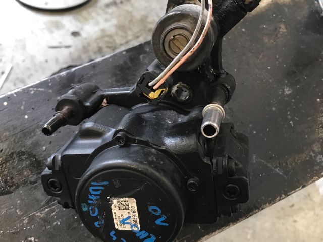 bontott CITROËN C4 Nagynyomású Szivattyú