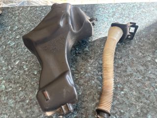 bontott CITROËN C4 Ablakmosó Tartály