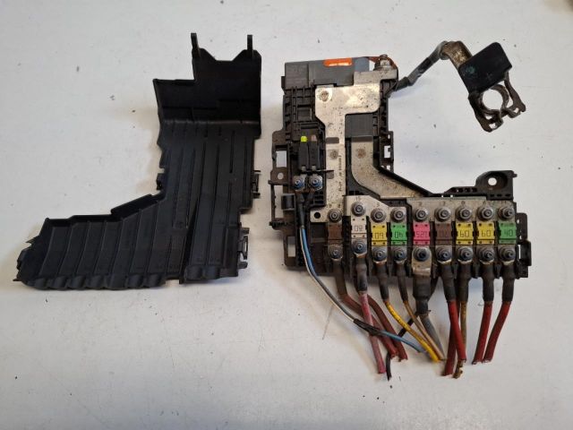 bontott CITROËN C4 Akkumulátor Vezérlő Panel