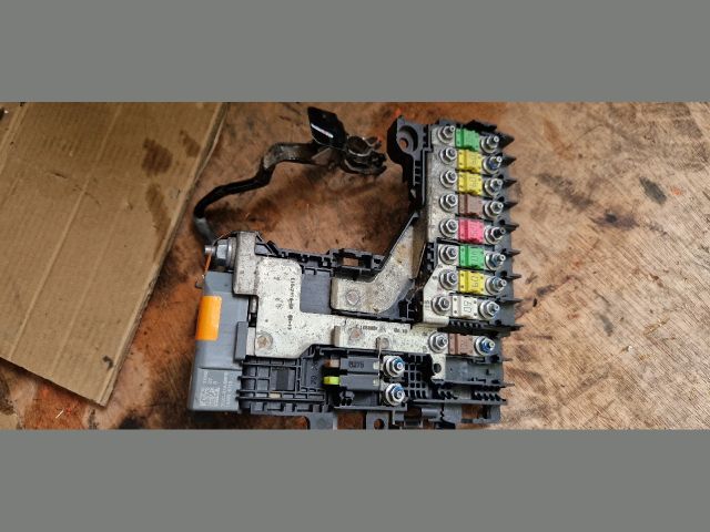 bontott CITROËN C4 Akkumulátor Vezérlő Panel