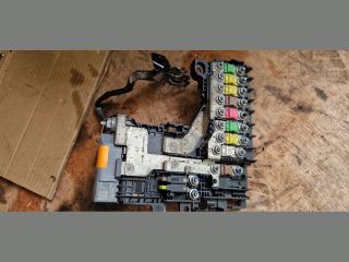 bontott CITROËN C4 Akkumulátor Vezérlő Panel