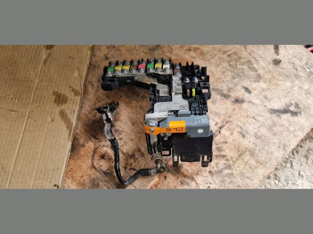 bontott CITROËN C4 Akkumulátor Vezérlő Panel