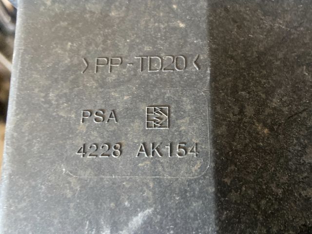 bontott CITROËN C4 Aktív Szénszűrő