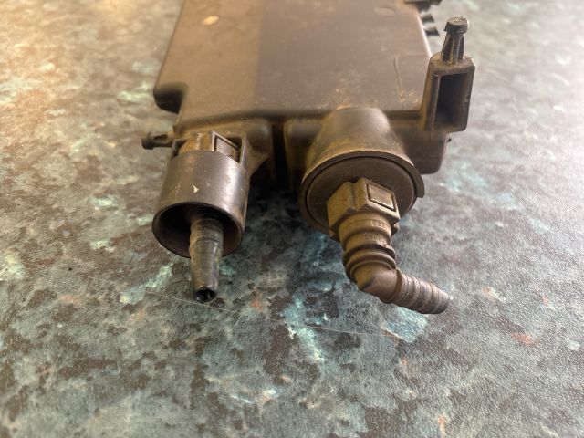 bontott CITROËN C4 Aktív Szénszűrő