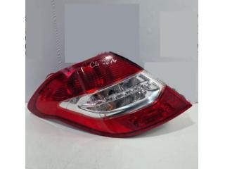 bontott CITROËN C4 Bal Belső Hátsó Lámpa