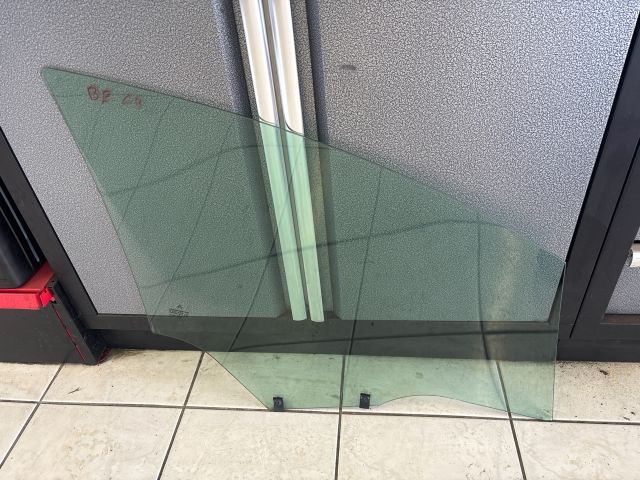 bontott CITROËN C4 Bal első Ablak