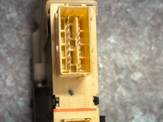 bontott CITROËN C4 Bal első Ablakemelő Motor