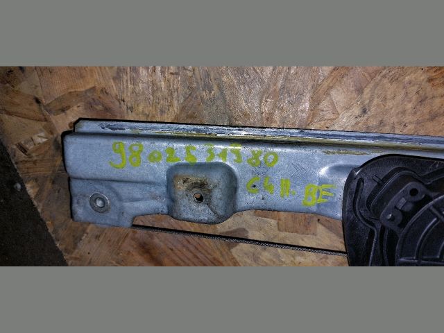 bontott CITROËN C4 Bal első Ablakemelő Szerkezet (Elektromos)