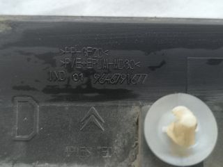 bontott CITROËN C4 Bal első Ajtó Díszléc