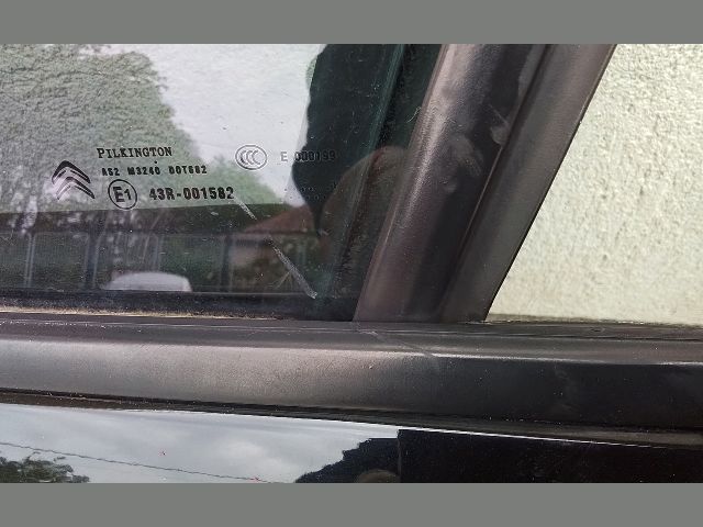 bontott CITROËN C4 Bal első Ajtó (Részeivel)