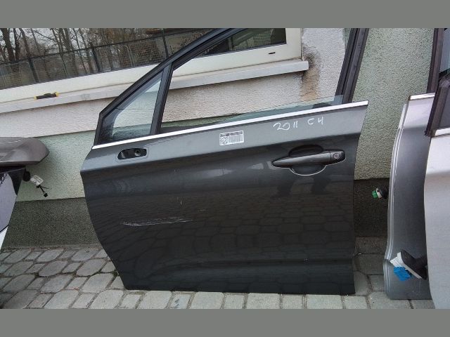 bontott CITROËN C4 Bal első Ajtó (Részeivel)