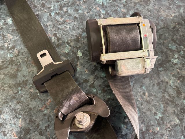 bontott CITROËN C4 Bal első Biztonsági Öv