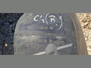 bontott CITROËN C4 Bal első Első Dobbetét (Kerékjárati, Műanyag)