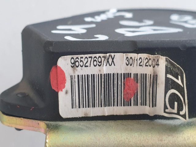 bontott CITROËN C4 Bal első Övfeszítő