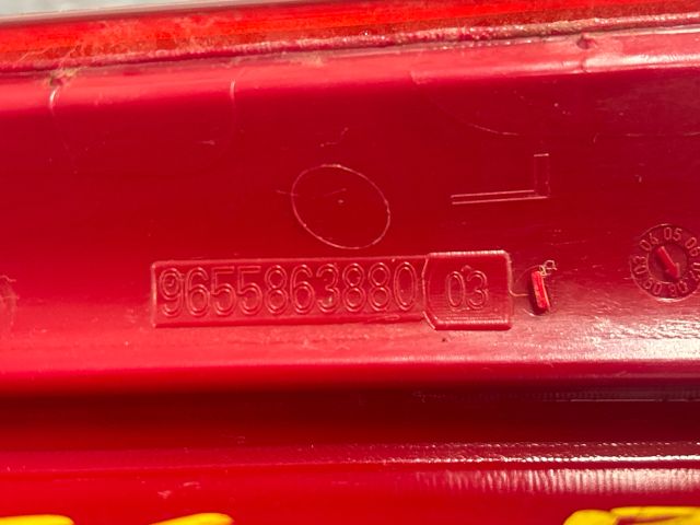 bontott CITROËN C4 Bal Felső Hátsó Lámpa