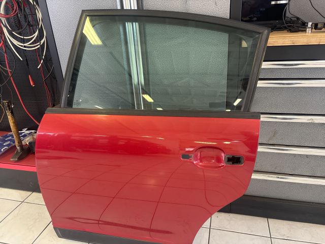 bontott CITROËN C4 Bal hátsó Ajtó (Részeivel)