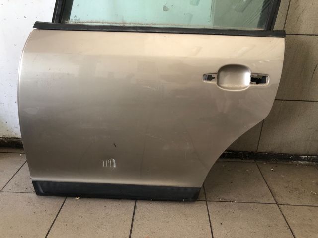 bontott CITROËN C4 Bal hátsó Ajtó (Üres lemez)