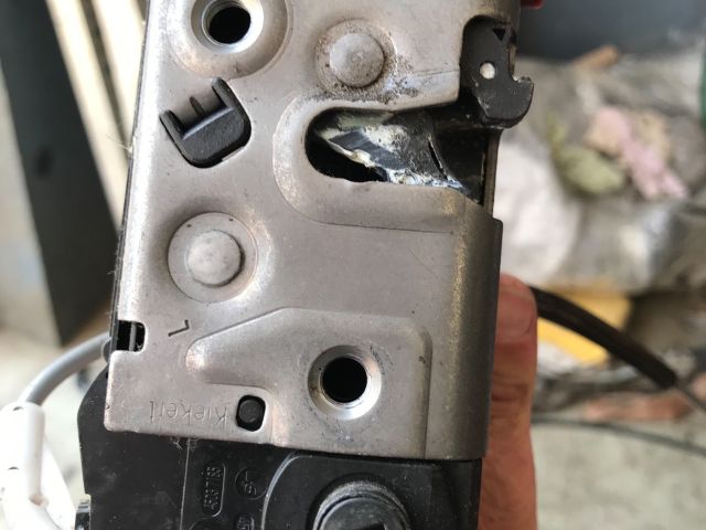 bontott CITROËN C4 Bal hátsó Ajtózár