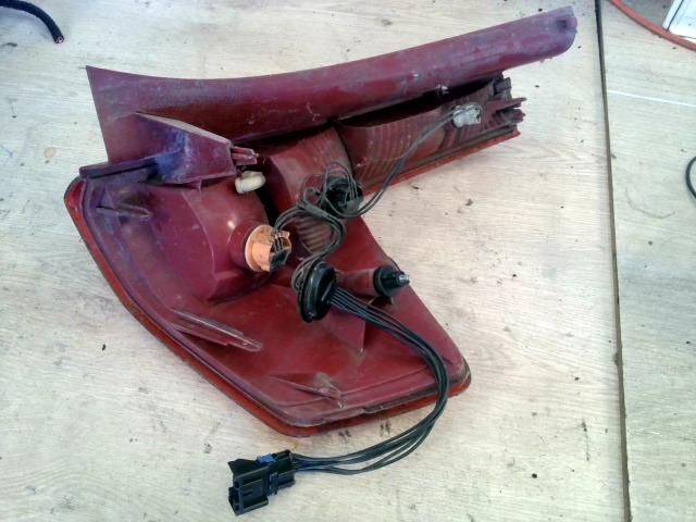 bontott CITROËN C4 Bal Hátsó Lámpa