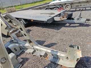 bontott CITROËN C4 Bal Küszöb