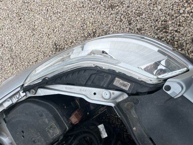 bontott CITROËN C4 Bal Xenon Fényszóró