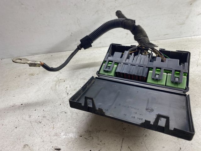 bontott CITROËN C4 Biztosítéktábla Doboz