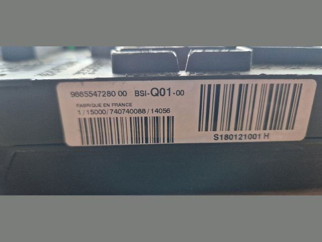 bontott CITROËN C4 Biztosítéktábla Utastér