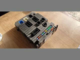 bontott CITROËN C4 Biztosítéktábla Utastér