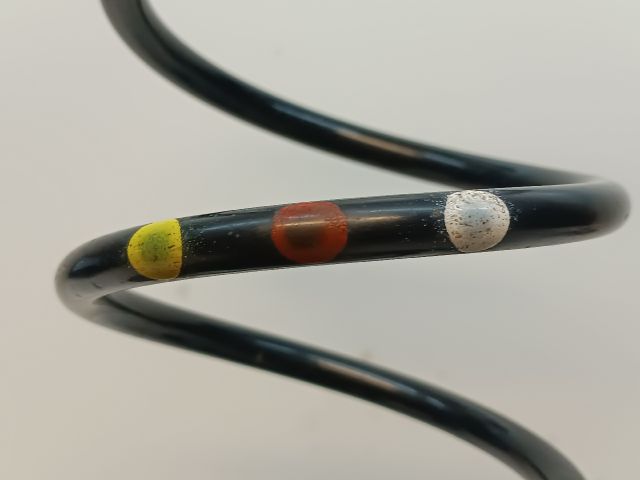 bontott CITROËN C4 CACTUS Bal hátsó Rugó