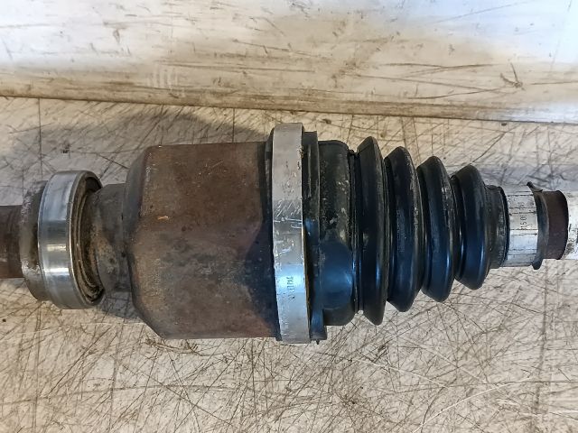 bontott CITROËN C4 CACTUS Jobb Féltengely