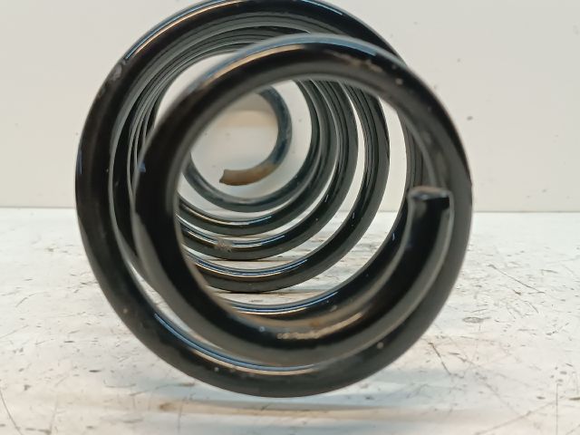 bontott CITROËN C4 CACTUS Jobb hátsó Rugó