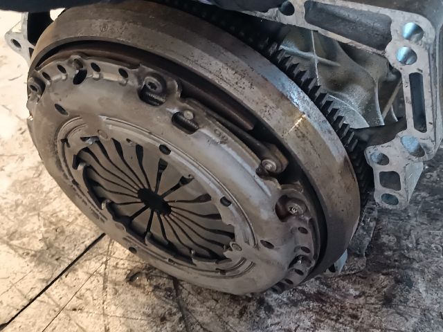 bontott CITROËN C4 CACTUS Komplett Motor (Segédberendezésekkel)