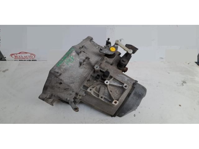 bontott CITROËN C4 CACTUS Váltó (Mechanikus)