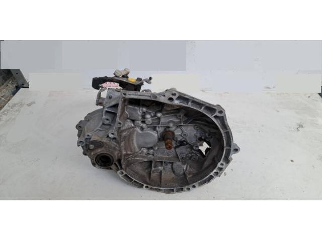 bontott CITROËN C4 CACTUS Váltó (Mechanikus)