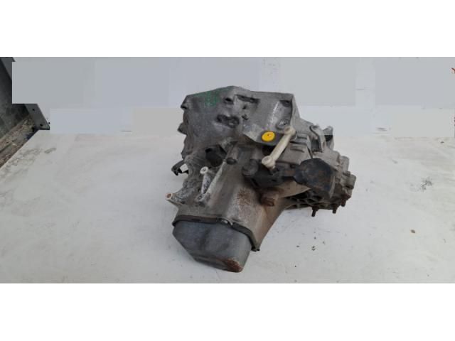 bontott CITROËN C4 CACTUS Váltó (Mechanikus)