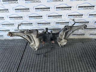 bontott CITROËN C4 CACTUS Első Bölcső