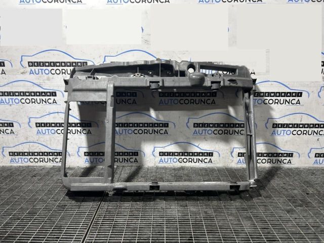 bontott CITROËN C4 CACTUS Homlokfal (Üres lemez)