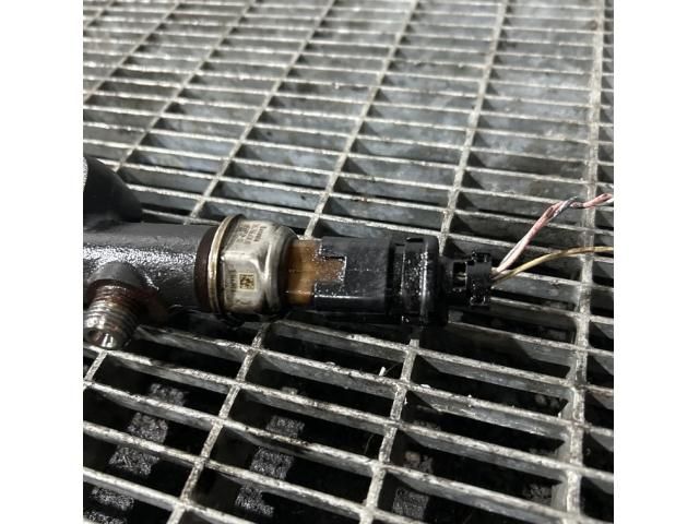 bontott CITROËN C4 CACTUS Közösnyomócső