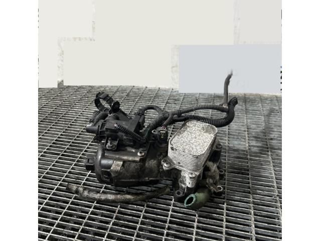 bontott CITROËN C4 CACTUS Olajszűrő Ház