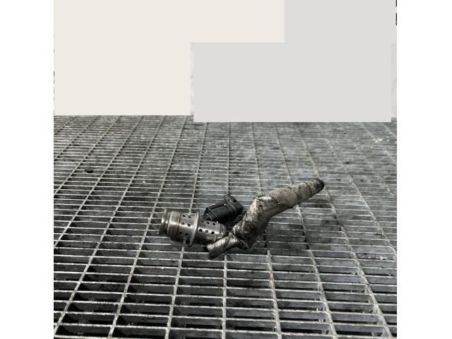 bontott CITROËN C4 CACTUS Porlasztó (1 db)