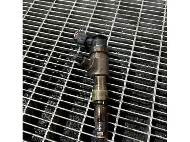 bontott CITROËN C4 CACTUS Porlasztó (1 db)